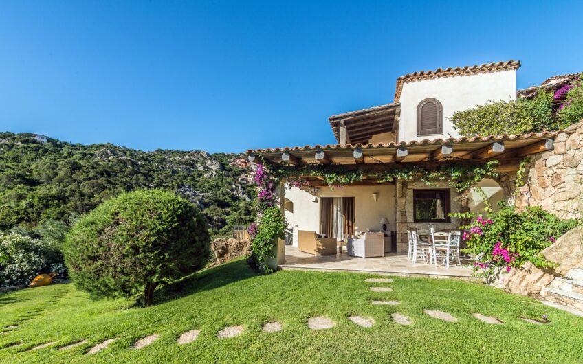 Villa Keoki, Pantogia