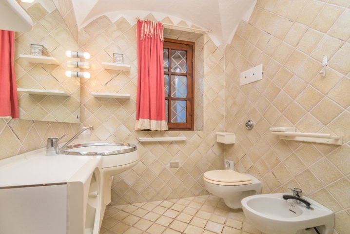 Spacious Sea View Apartment – Rif. BAT0024