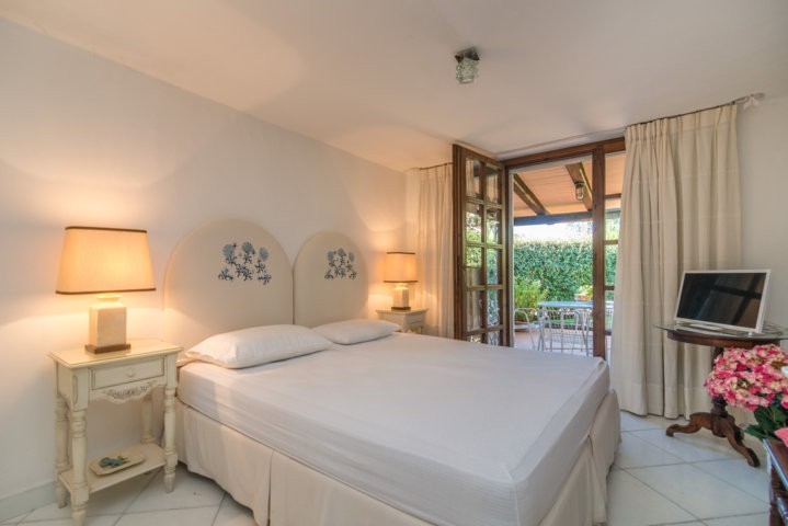 Spacious Sea View Apartment – Rif. BAT0024