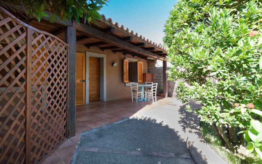 Comfortable Apartment near the Sea in Baja Sardinia – XB 2A42