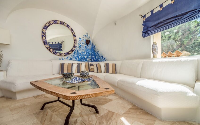 Precious Villa in Baja Sardinia – XB 4V39
